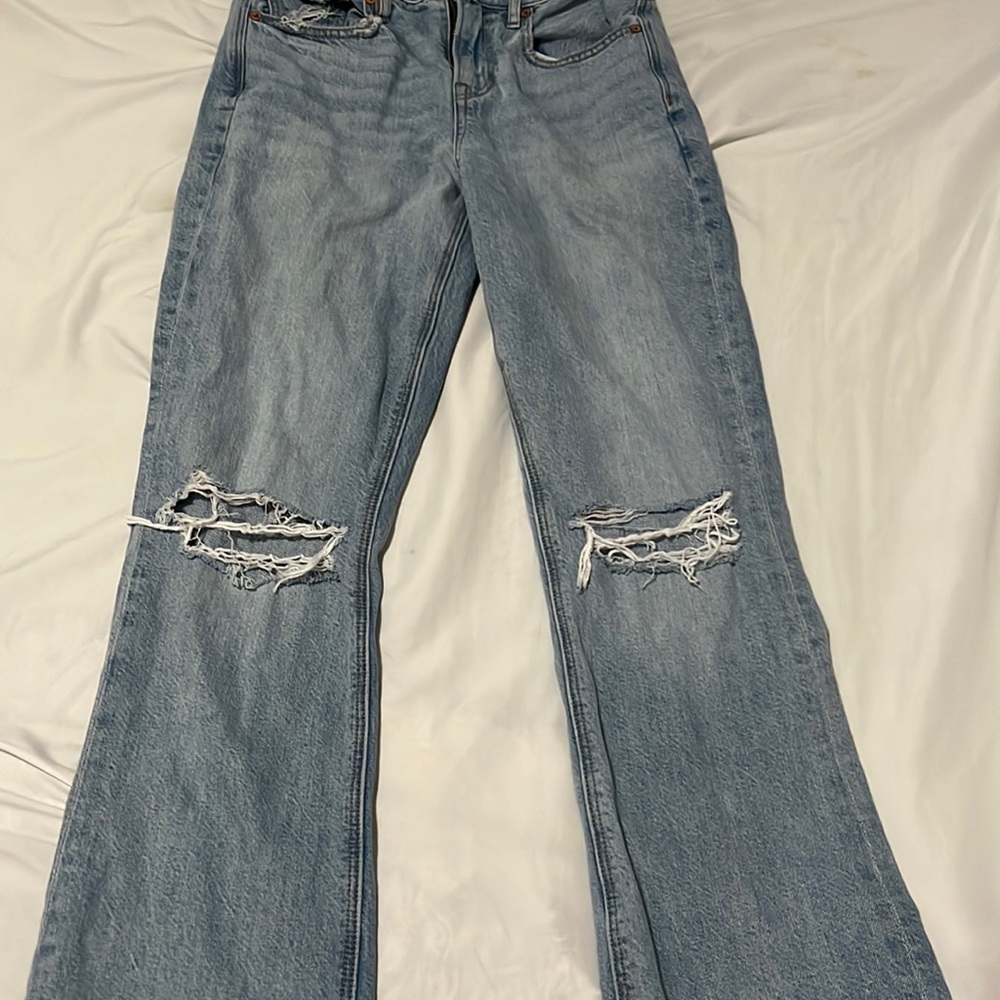 American eagle ripped jeans (2 small)